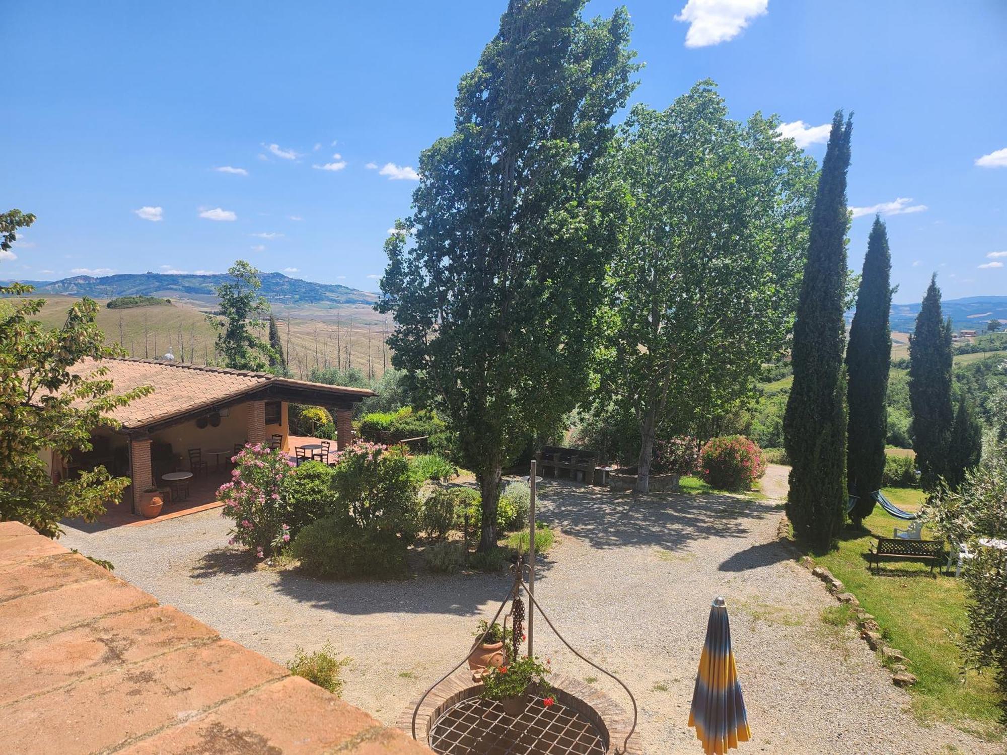 Agriturismo Lucertola بمونتيكاتيني فال دي سيسينا المظهر الخارجي الصورة