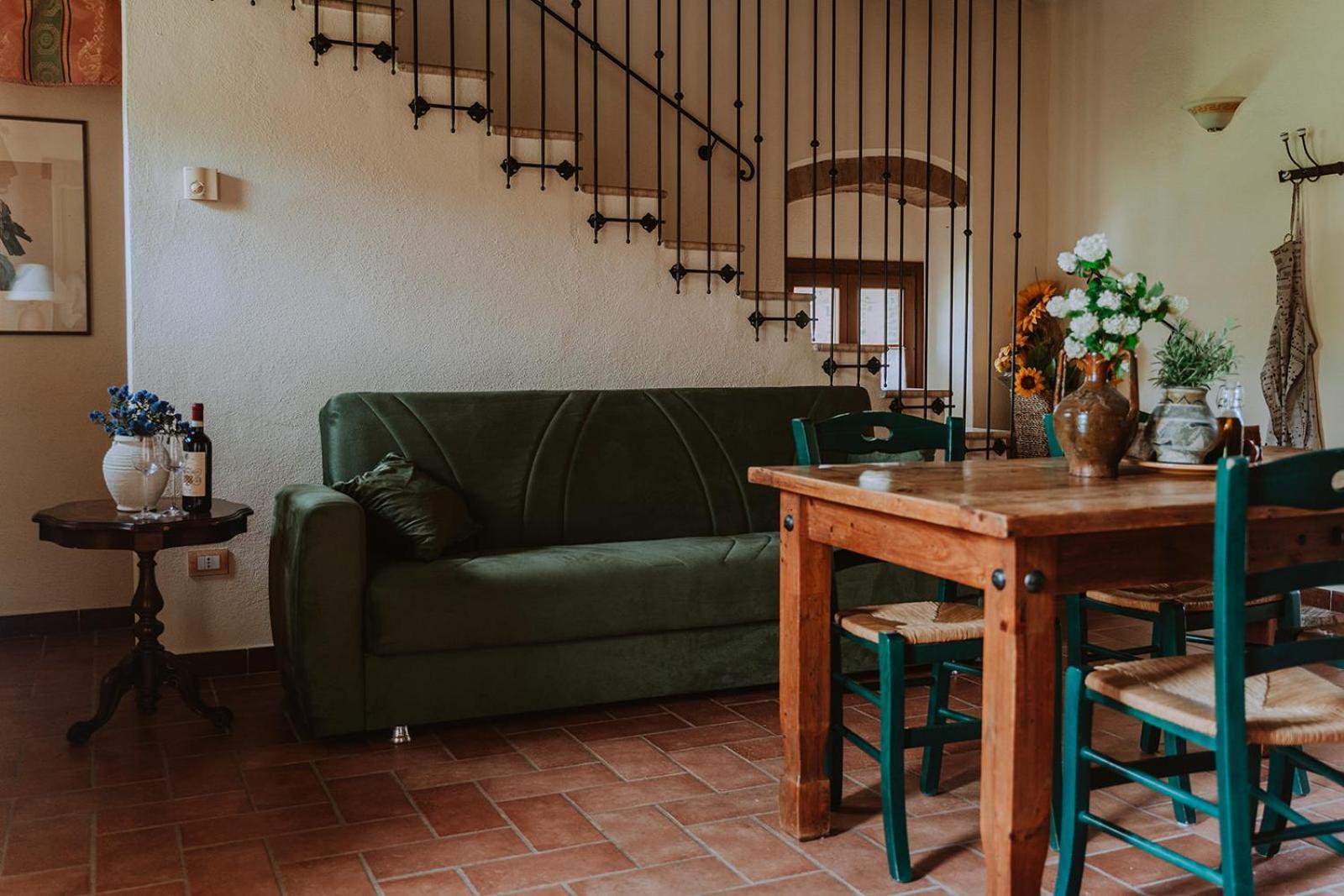 Agriturismo Lucertola بمونتيكاتيني فال دي سيسينا الغرفة الصورة